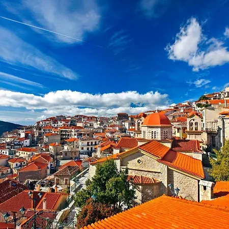 Arachova's Hilltop Delight Apartment!